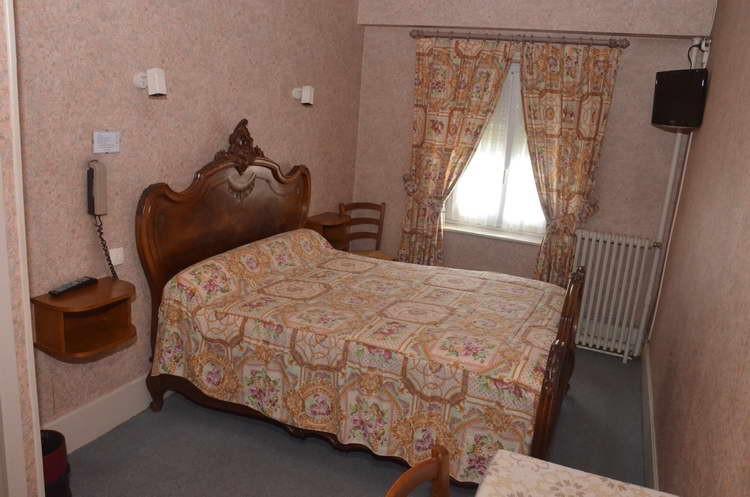 Hotel Du Commerce Pont-de-Vaux Luaran gambar